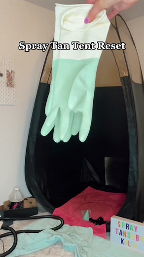 Life of an airbrush spray tan artist! #cleantoks #spraytanning #spraytans #airbrushtan #airbrushtanning