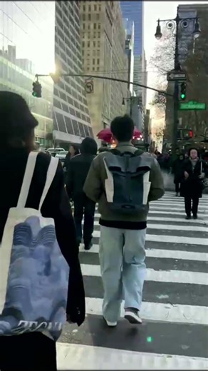 New York City 42nd street 6th ave Bryant Park Walk #shorts #nyc #42nd #6th #bryantpark #walk