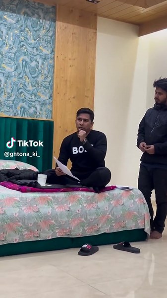 Team 🖤 Bachelor Point Theme Song