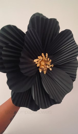 Beautiful Handmade Paper Flowers: DIY Tutorial