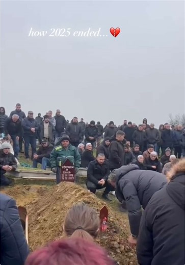 𝚐𝚓𝚒𝚝𝚑𝚖𝚘𝚗 𝚗𝚎 𝚣𝚎𝚖𝚛𝚊𝚝 𝚝𝚘𝚗𝚏𝚊💔🕊️