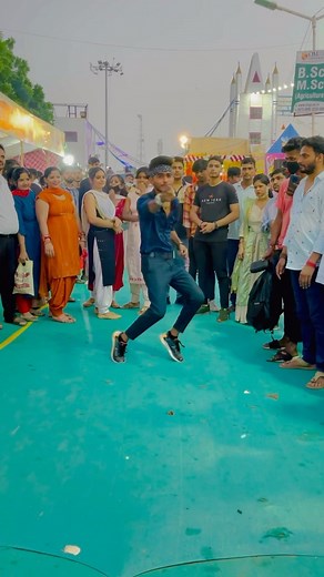 Most viral video😍❤️‍🔥 . . #market #mela #masti #freestyle #dance #foryou #fans #ankitdancer01 #reels #instareels #instalove #instagood #instadaily #instagram @creators @instagram | Ankit Dancer