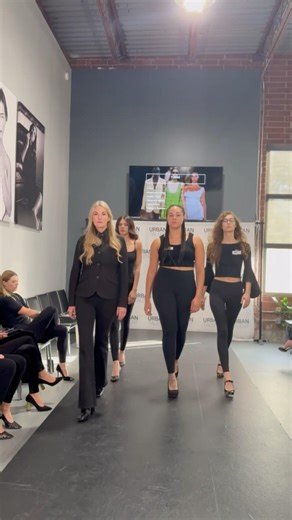 Runway training #runway #runwaytraining #runwaymodel #model