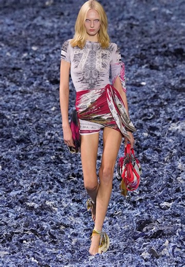 Why the Functional Fashion Runway Is Winning Over Fantasy in Modern Design Trends