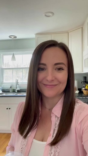 Hands-Free Pumping with Motif Duo | Cristina Miller