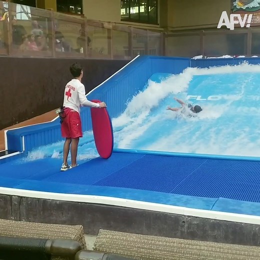229K views · 2K reactions | How NOT to enter a pool  藍 | America's Funniest Home Videos | Facebook