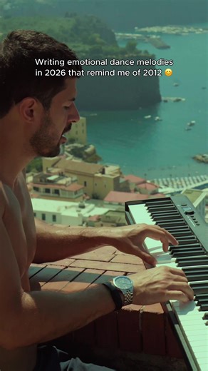 Writing emotional piano dance melodies that remind me of the golden era of electronic dance music #edm #dancemusic #tomorrowland #newmusic #fyp @Kygo @Zoe Wees @Palm Tree Crew @Palm Tree Beach Club