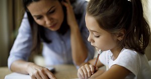 Cours particuliers : le soutien scolaire à la maison