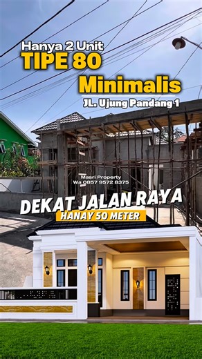 Masri Property Pontianak on Instagram: "NEW LAUNCHING RUMAH PREMIUM TYPE 80 & 90 # GREEN REZVAN ASRI # DIBANGUN 2 UNIT JL.UJUNG PANDANG 1 MASUK HANYA 60M SEBELAH KIRI MATAHARI PAGI KAWASAN KOMPLEK RAMAI PENDUDUK POS SEKURITI SPESIFIKASI : - LT (10m x 16m) - 3 Kamar Tidur - 2 Kamar - Lantai Granit Motif 60 x 60 - Jendela Full Almunium - Pintu Sleding Almunium ke Area Taman samping - Plafon Bermotif Drop Siling - Air Bersih PDAM - Listrik 2200 Watt - Rangka Atap Baja Ringan - Akses Jalan Aspal 5m 
