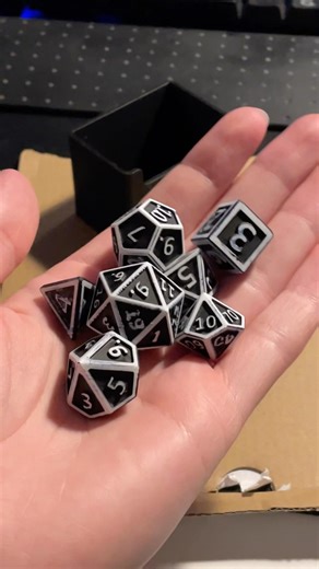 Creating nice looking TTRPG dices with a single color FDM 3D printer #3dprinting #dices #ttrpgdice
