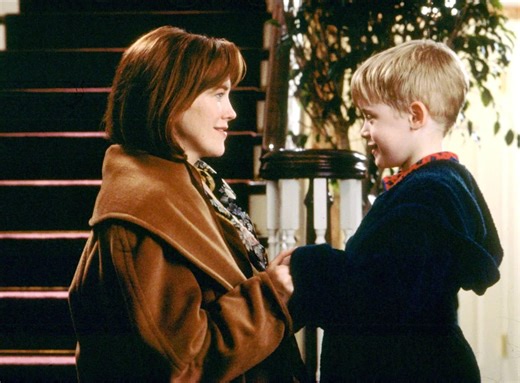 10 Best Christmas Movies of All Time, Ranked by IMDb Score: ‘Home Alone’ and More