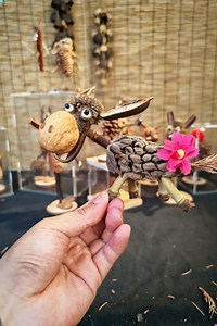 🐾🌰 DIY Nature Donkey: Turn Pinecones and Nuts into Art! #diycrafts #natureart #pineconecraft #nutart #handmadeart | Creative Inspiration For You