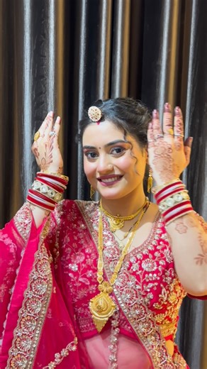 PARI RATHORE 💎| MAKEUP ARTIST on Instagram: "Soft glam look♥️ Makeup n hairs :- @parii._.rathore_ @_parii_makeup__studio ✨ Beautiful outfit :- @bridal_lehnga_couture 😍 In frame :- @_sonu._.o143_ ❤️ . . . #pariimakeupstudio♥️ #makeupartist #makeuptutorial #makeuplover#makeup #hair #hairstylist #page #explore #reelviral #reelitfeelit #viral #makeupideas #trend #fyp #audio #viralvideo #reelviral #love #makeupforever #studio #diwalilook❤️ #diwalivibes"