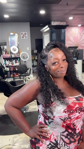 Queen Bossy Gets Her Hair Done: Quick Funny Clip