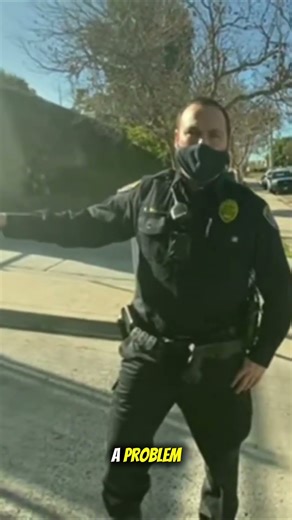 Cops Demand ID but Get Schooled – Citizen Turns the Tables | 1st Amendment Audit Fail #refusals