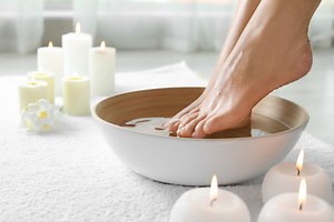 How Foot Soaks for Toenail Fungus Can Help.