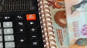 New Zealand money, financial calculations, calculator and deduction of New Zealand dollars