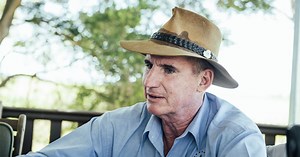 What alternatives are there for desiccation and crop topping? - WeedSmart