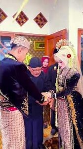 proses pengantin naik pelaminan 😁😁😁😁🥰🥰🥰 #duniawedding