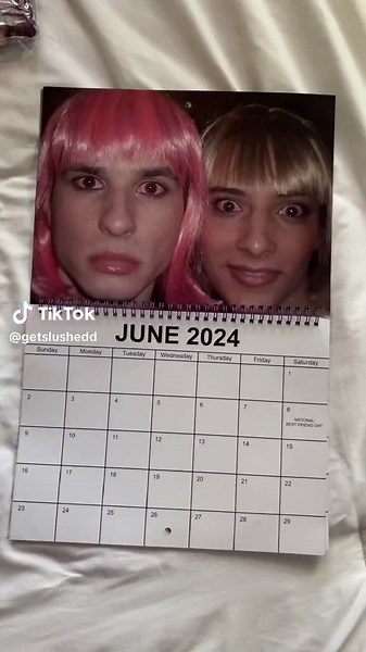 CALENDAR SPOILIER but im loving this merch drop 🫶🏼 @Hamzah @martin #slushynoobzmerch #slushynoobz #thatmartinkid #hamzahthefantastic #slushynoobzvirus #merch