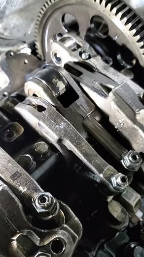 Camshaft failure d13 volvo