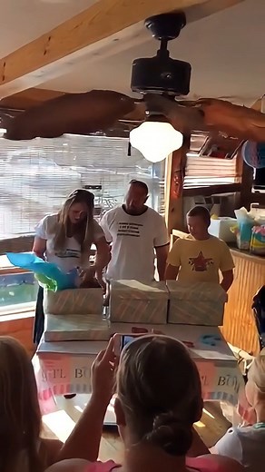 Triplets gender reveal: 'Pink' or ' Blue' puddle-jumper life jacket! 🎥 Janet Steidle #fblifestyle #Pregnant #Triplet #GenderReveal #Pregnancy | Pregnant Life