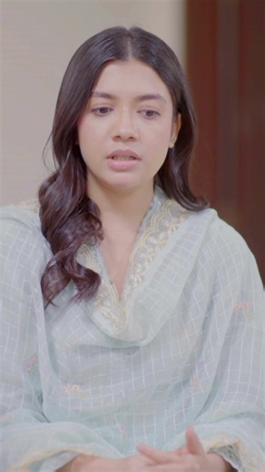Rehmat airs every day at 7:00 PM. Watch it right now on ARY Plus!🧩 #Rehmat #JunaidKhan #HinaTariq #ZainabRaza #ARYDigital #WhatToWatch
