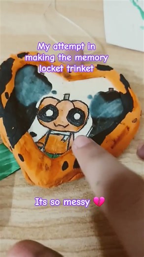 i made the memory locket trinket #plsdontflop #amnewbutnottheleast