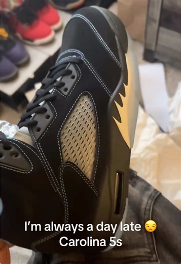 20th anniversary. Why he wait so long . If u got em post em inna comments . 😅 #jordan #jordan5 #explorepage✨ #fy #jordan5s