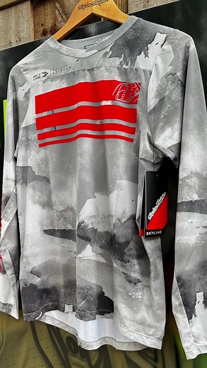 1.2K views | Feast your eyes on our new stock - TLD Spring Summer Jerseys AND the latest D4 & D3 Helmet colours @troyleedesigns.tld #mtblife #tld #troyleedesigns #FOD #forestofdean #mtblifestyle | Pedalabikeaway | Facebook