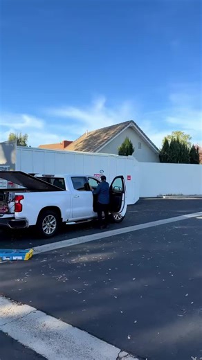 #duet with @Uncle Ed One Man. One Bugle. A Sound That Stops Silence... then a single note rises. Doug Reigle honoring the fallen with TAPS on his bugle - simple, powerful, unforgettable. No spotlight. No applause. Just respect, remembrance, and a melody that pierces the soul. In a world full of noise, this is what reverence sounds like If this moved you, take a moment of silence below.❤️❤️. #TAPS #HonorTheFallen #NeverForget #Memorial