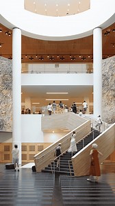 How do photography and San Francisco history intertwine? Just ask Erin O’Toole, Curator and Head of Photography at SFMOMA San Francisco Museum of Modern Art. Explore SFMOMA and discover how San Francisco's innovative spirit, creative freedom, and unshakable soul made it the #heartofthecity. https://bit.ly/3MGX7BU “The city and photography are roughly the same age,” she says. “There’s been this openness to new technologies here in the Bay Area since very early on.” That eagerness to experiment, p