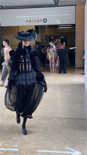 Insane Runway Styles You’ve Never Seen😱 #shorts