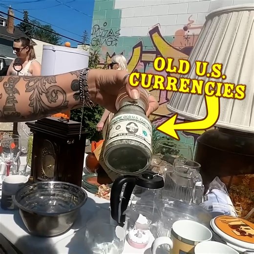 276K views · 1.7K reactions | Harry Potter Pendant Found in A Cat Sale Hunt | Bargain Barons | Facebook