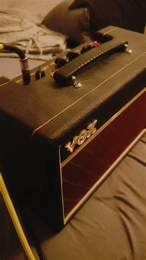 Brian May Vox tone using inexpensive amp and modeller