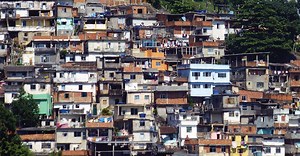 Qual cidade brasileira tem mais favelas?