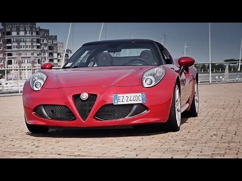 Alfa Romeo 4C Spider review