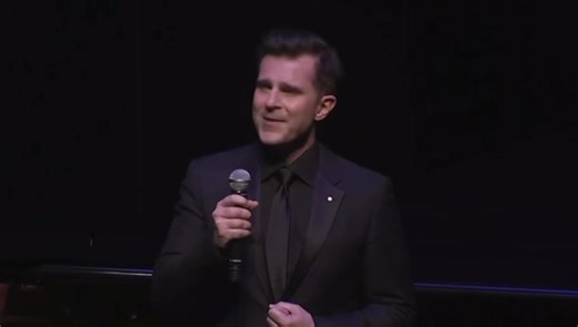 My version of The Carnival Is Over for Judith Durham’s memorial yesterday. She was a true Australian Icon. #fyp #foryo #music #folk #australia