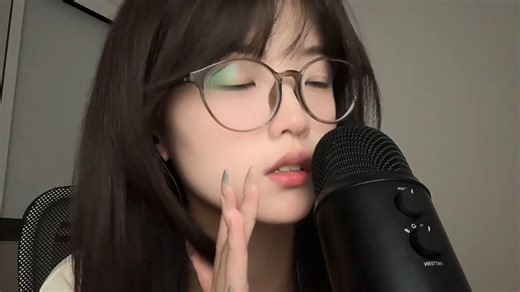 ASMR | 8D 吹嘴声音😘