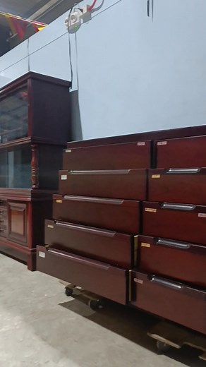 Solid wood chest drawer‼️🇯🇵🇯🇵🇯🇵 7k na lang ni po 😍 | Ceramics Online Store