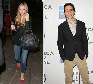 Amanda Seyfried et Justin Long seraient en couple - Hollywoodpq.com
