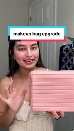 Efficient Makeup Bag Organization Tips for Travel