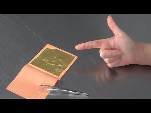 What is Edible Gold Leaf [ Cake Decorating For Beginners ]