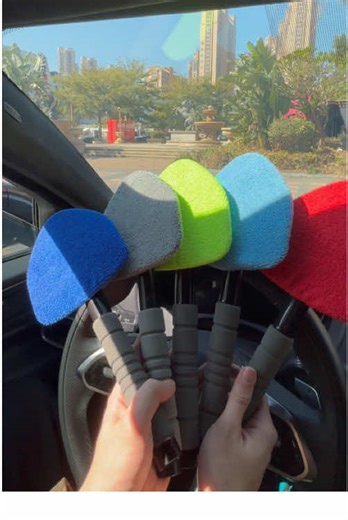 Essential Windshield Cleaner for Your Car Maintenance