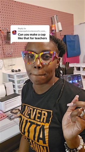 Replying to @sequoqahnicoleross4 Best Teacher Ever 20 oz tumbler!#teachersoftiktok #tumbler #teacherappreciation #shoppingonline #asmrvideo #asmr #blackteachersontiktok #blacktiktok #blackteachers