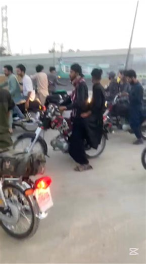 Ustad show shani bacha patelpara V/S chandri ustad Pattern: C's 2025 model Rider: #unknown V/S #Razzaq bacha Track: higwaya Mode: Hawa ki chut Winner: #Ustad: #shani bacha patelpara #rider Razzaq bacha🔥👑🚀 BAKI SB TEAM ka Khuf HA Baki Patel para hold ha 👑👑👑🚀 | BIKE RACER SKY 1