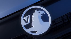 6K views · 36 reactions | Meet our latest addition to the Vauxhall van range. The new Movano HYDROGEN. Orders for the Vauxhall Movano HYDROGEN will open in early 2025. Discover more: https://s.vauxhall.com/wo0z6m | Vauxhall | Facebook