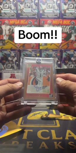 Another awesome hit from our repack! Ja’Marr Chase rookie auto! We back live tonight for more optic as well as divisional rep packs hop in and grab your spot!#jamarrchase #bengals #foryou #fyp#viral