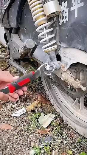 52-in-1 multi-function plum blossom wrench tool universal tool bone rotation eight-in-one wrench # high performance hardware tools # utility # multi-function wrench#tiktok #fyp #goodthing #foryou