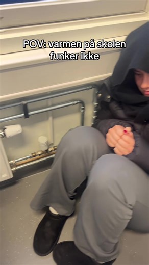 Varmen på skolen funker ikke: Kaldt og morsomt POV